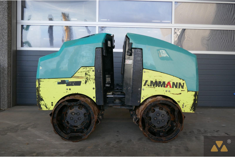 Ammann ARR1575 - Građevinski strojevi: slika Ammann ARR1575 - Građevinski strojevi Ammann ARR1575 - Građevinski strojevi: slika Ammann ARR1575 - Građevinski strojevi