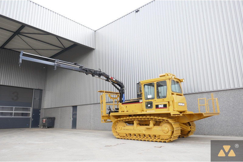 Caterpillar D6E Welding Tractor - Građevinski strojevi: slika Caterpillar D6E Welding Tractor - Građevinski strojevi Caterpillar D6E Welding Tractor - Građevinski strojevi: slika Caterpillar D6E Welding Tractor - Građevinski strojevi