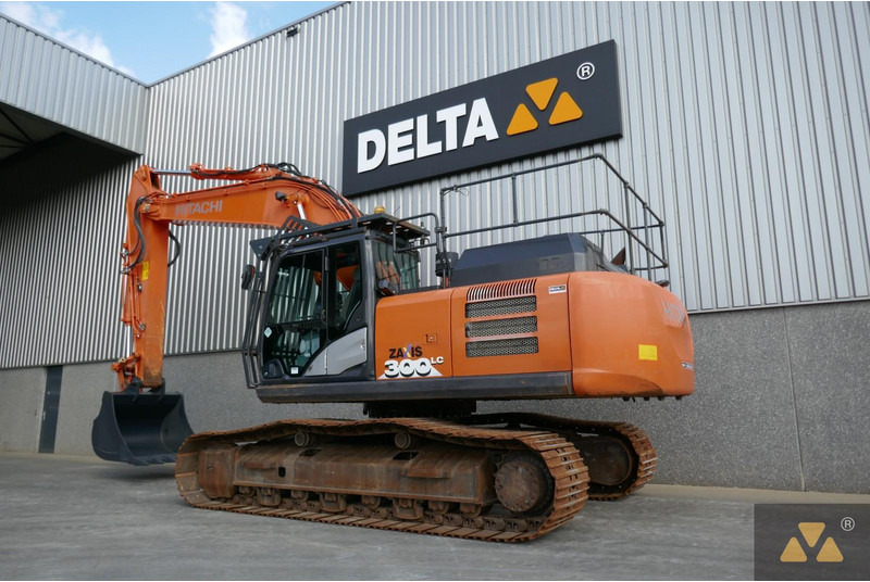 Hitachi ZX300LC-6 - Bager gusjeničar: slika Hitachi ZX300LC-6 - Bager gusjeničar Hitachi ZX300LC-6 - Bager gusjeničar: slika Hitachi ZX300LC-6 - Bager gusjeničar