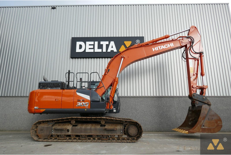Hitachi ZX300LC-7 - Bager gusjeničar: slika Hitachi ZX300LC-7 - Bager gusjeničar Hitachi ZX300LC-7 - Bager gusjeničar: slika Hitachi ZX300LC-7 - Bager gusjeničar