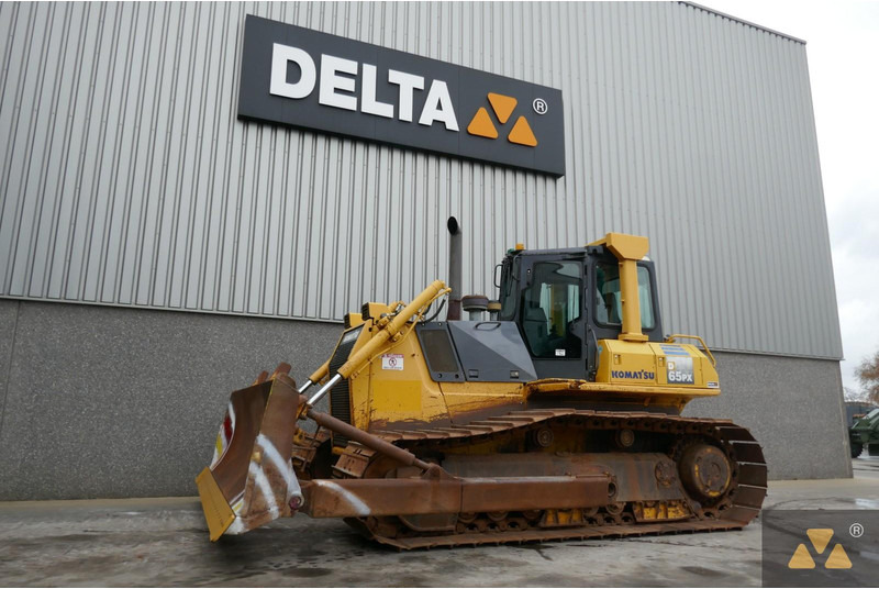 Komatsu D65PX-15EO - Buldožer: slika Komatsu D65PX-15EO - Buldožer Komatsu D65PX-15EO - Buldožer: slika Komatsu D65PX-15EO - Buldožer
