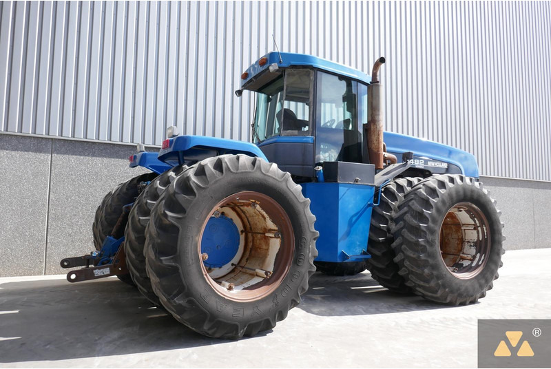 New Holland 9482 - Traktor: slika New Holland 9482 - Traktor New Holland 9482 - Traktor: slika New Holland 9482 - Traktor