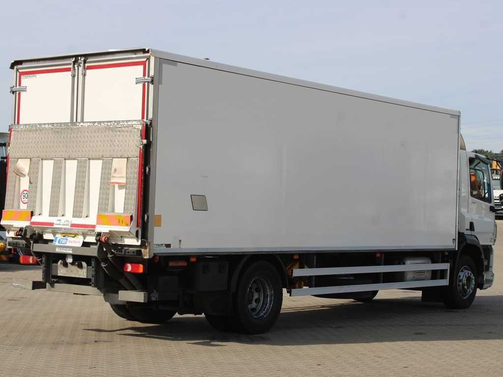 DAF CF 320, TAIL LIFT, EURO 6 - Kamion sandučar: slika DAF CF 320, TAIL LIFT, EURO 6 - Kamion sandučar DAF CF 320, TAIL LIFT, EURO 6 - Kamion sandučar: slika DAF CF 320, TAIL LIFT, EURO 6 - Kamion sandučar