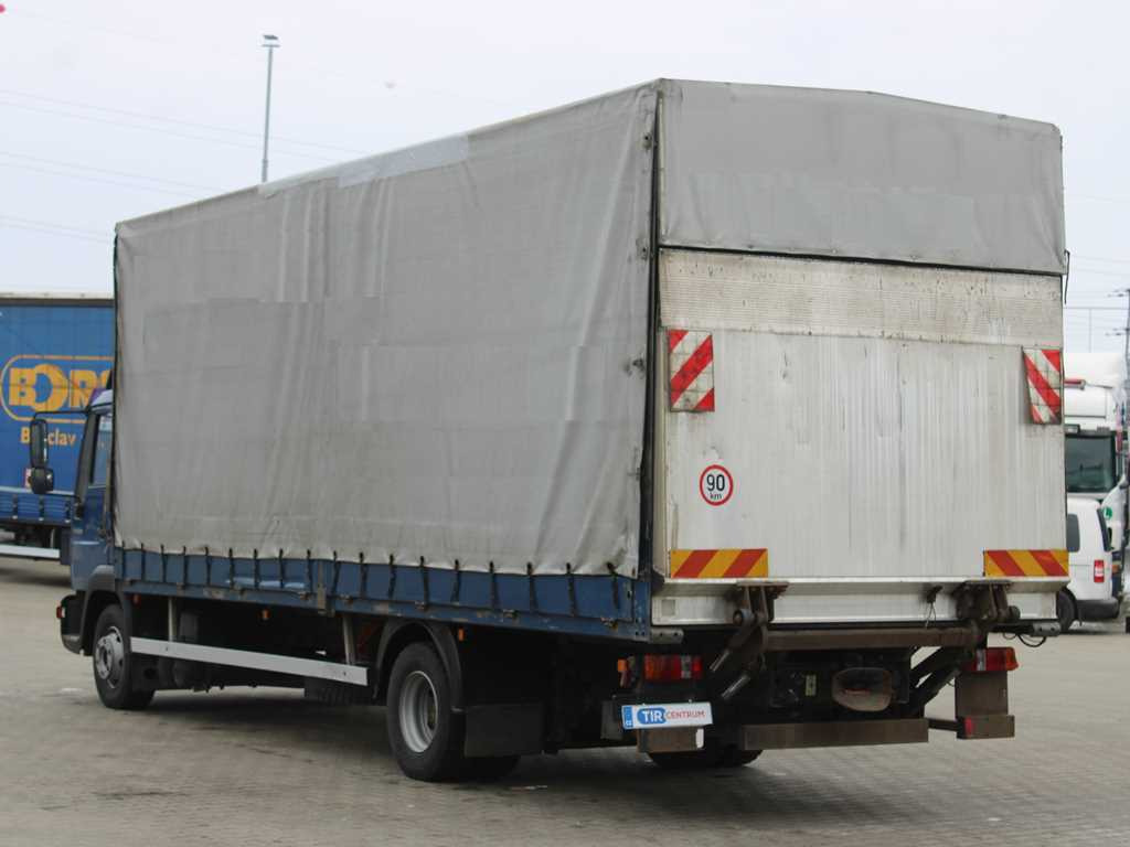 MAN LE 12.220, EURO 3, HYDRAULIC FRONT, TIRES 80% - Kamion s ceradom: slika MAN LE 12.220, EURO 3, HYDRAULIC FRONT, TIRES 80% - Kamion s ceradom MAN LE 12.220, EURO 3, HYDRAULIC FRONT, TIRES 80% - Kamion s ceradom: slika MAN LE 12.220, EURO 3, HYDRAULIC FRONT, TIRES 80% - Kamion s ceradom