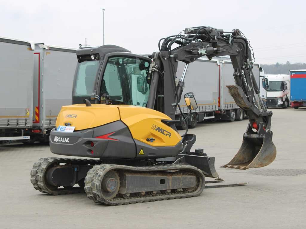 MECALAC 6 MCR - Mini bager: slika MECALAC 6 MCR - Mini bager MECALAC 6 MCR - Mini bager: slika MECALAC 6 MCR - Mini bager