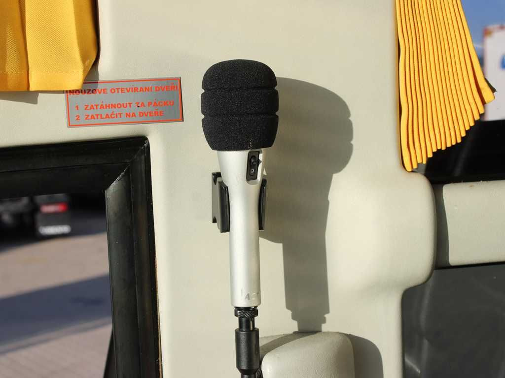 Turistički autobus Scania BEULAS M3 AURA, EURO 3, 6X2, RETARDER, WC: slika Turistički autobus Scania BEULAS M3 AURA, EURO 3, 6X2, RETARDER, WC
