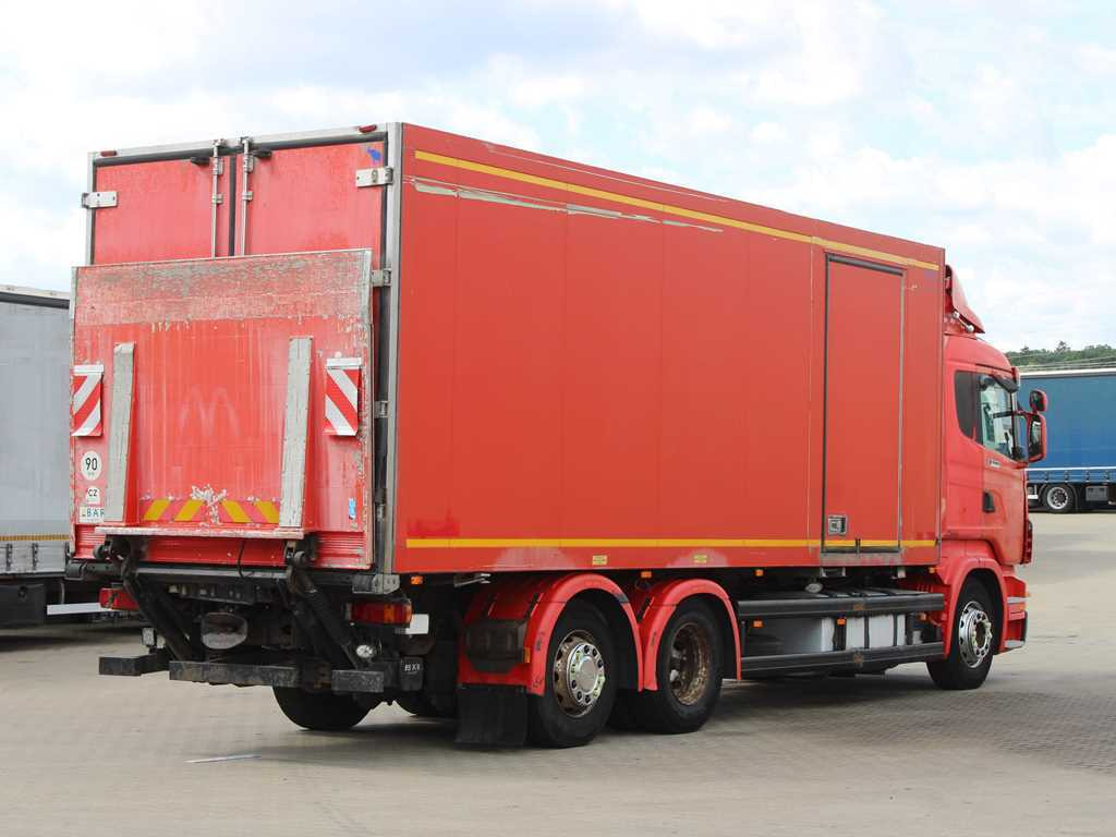 Scania R 380, HYDRAULIC FRONT, DOUBLE CHAMBER, CARRIER SUPRA 850 mt - Kamion hladnjača: slika Scania R 380, HYDRAULIC FRONT, DOUBLE CHAMBER, CARRIER SUPRA 850 mt - Kamion hladnjača Scania R 380, HYDRAULIC FRONT, DOUBLE CHAMBER, CARRIER SUPRA 850 mt - Kamion hladnjača: slika Scania R 380, HYDRAULIC FRONT, DOUBLE CHAMBER, CARRIER SUPRA 850 mt - Kamion hladnjača