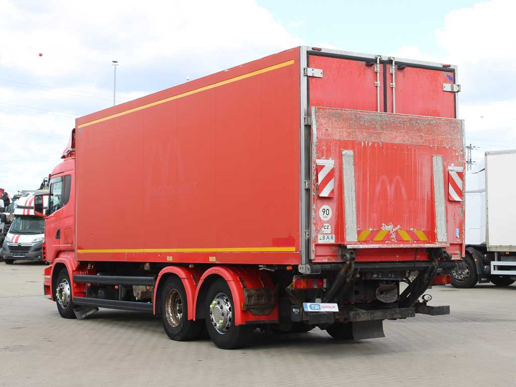 Scania R 380, HYDRAULIC FRONT, DOUBLE CHAMBER, CARRIER SUPRA 850 mt - Kamion hladnjača: slika Scania R 380, HYDRAULIC FRONT, DOUBLE CHAMBER, CARRIER SUPRA 850 mt - Kamion hladnjača Scania R 380, HYDRAULIC FRONT, DOUBLE CHAMBER, CARRIER SUPRA 850 mt - Kamion hladnjača: slika Scania R 380, HYDRAULIC FRONT, DOUBLE CHAMBER, CARRIER SUPRA 850 mt - Kamion hladnjača