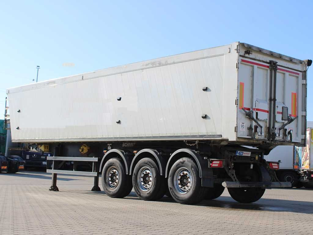 Schmitz Cargobull SKI 24 SL 10.5, AXLES 9t, LIFTING AXLE, 49m³ - Kiper poluprikolica: slika Schmitz Cargobull SKI 24 SL 10.5, AXLES 9t, LIFTING AXLE, 49m³ - Kiper poluprikolica Schmitz Cargobull SKI 24 SL 10.5, AXLES 9t, LIFTING AXLE, 49m³ - Kiper poluprikolica: slika Schmitz Cargobull SKI 24 SL 10.5, AXLES 9t, LIFTING AXLE, 49m³ - Kiper poluprikolica