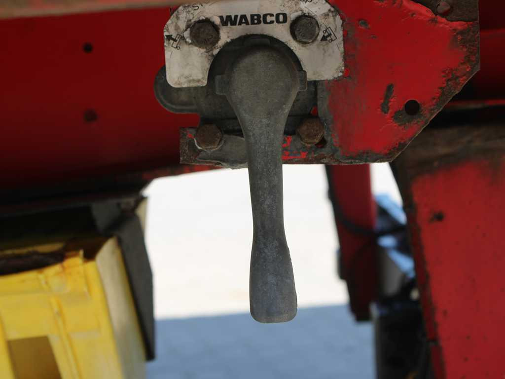 Schwarzmüller SPA 3/E, LIFTING AXLE - Poluprikolica s ceradom: slika Schwarzmüller SPA 3/E, LIFTING AXLE - Poluprikolica s ceradom Schwarzmüller SPA 3/E, LIFTING AXLE - Poluprikolica s ceradom: slika Schwarzmüller SPA 3/E, LIFTING AXLE - Poluprikolica s ceradom