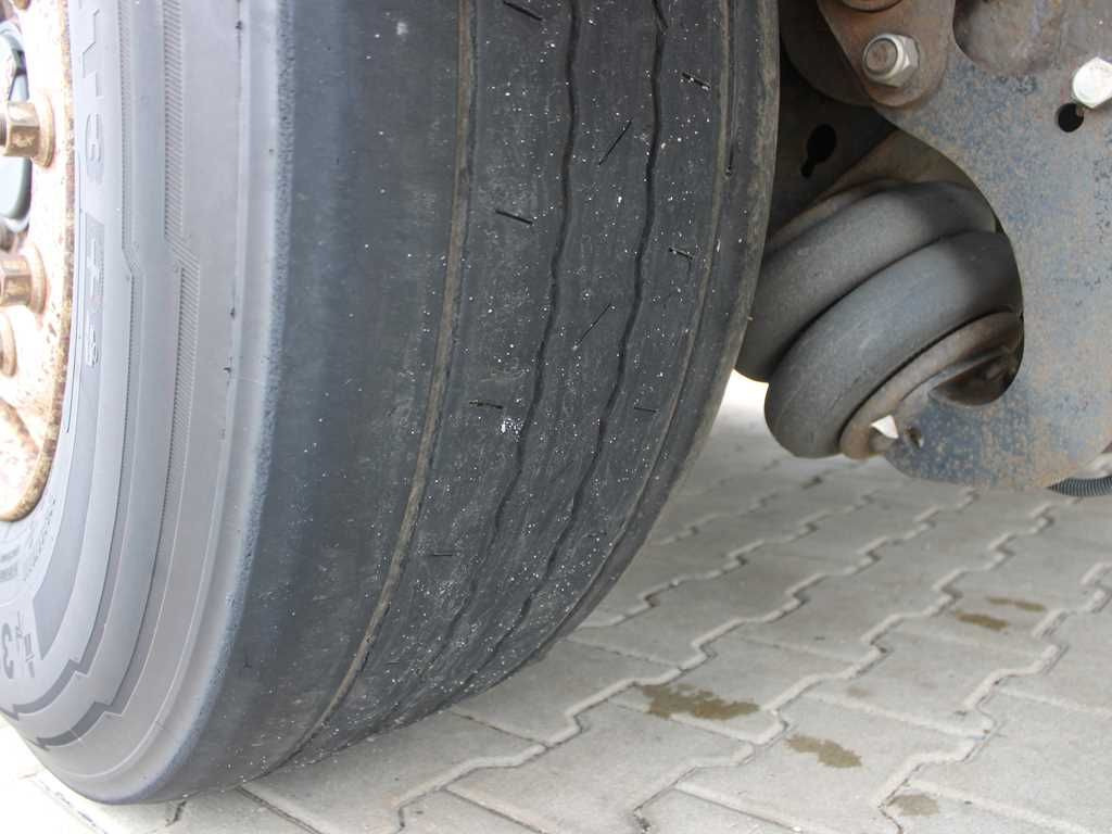 Poluprikolica s ceradom Schwarzmüller SPA 3/E, LIFTING AXLE, MULDA, SAF, MULTILOCK: slika Poluprikolica s ceradom Schwarzmüller SPA 3/E, LIFTING AXLE, MULDA, SAF, MULTILOCK