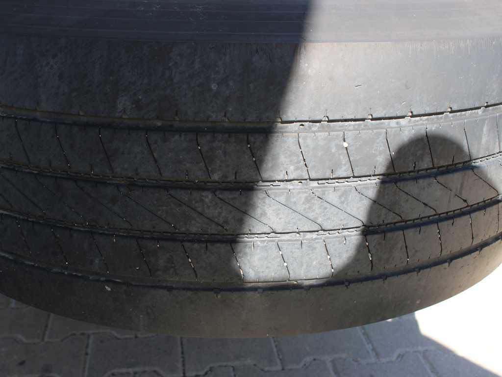Prikolica cisterna Spitzer SPITZER. SAPI, SILO, 28m³: slika Prikolica cisterna Spitzer SPITZER. SAPI, SILO, 28m³