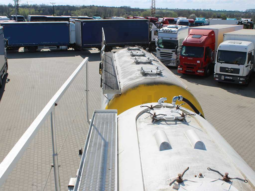 Prikolica cisterna Spitzer SPITZER. SAPI, SILO, 28m³: slika Prikolica cisterna Spitzer SPITZER. SAPI, SILO, 28m³