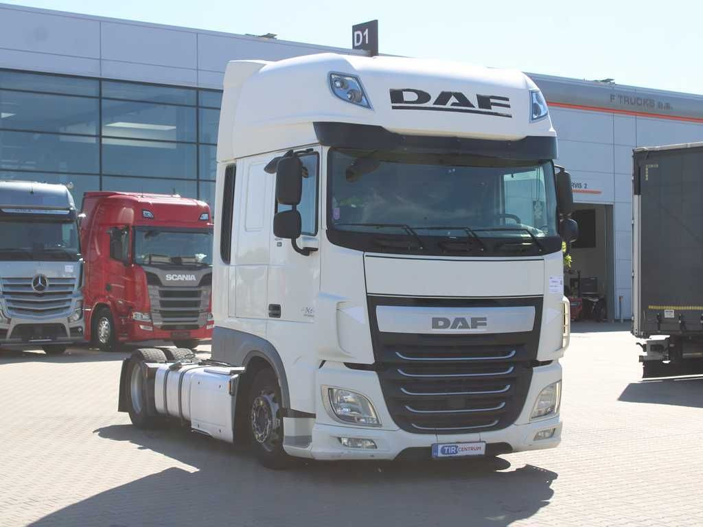 DAF XF 460 FT, EURO 6, LOWDECK - Tegljač: slika DAF XF 460 FT, EURO 6, LOWDECK - Tegljač DAF XF 460 FT, EURO 6, LOWDECK - Tegljač: slika DAF XF 460 FT, EURO 6, LOWDECK - Tegljač