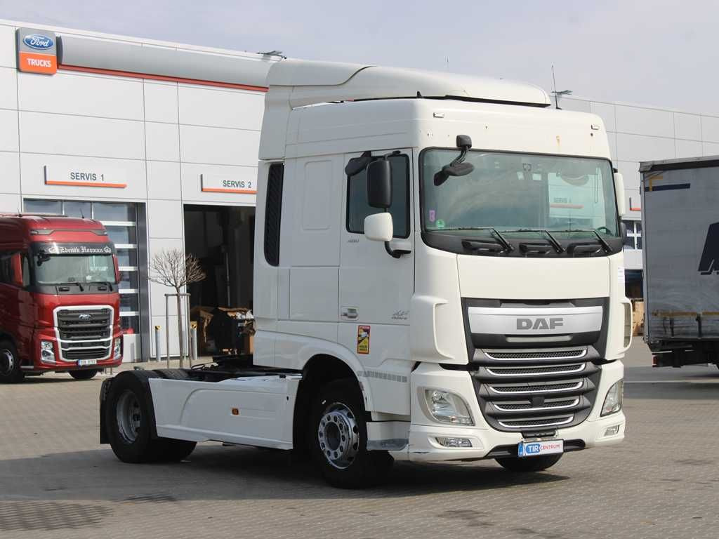 DAF XF 460 FT, EURO 6, SECONDARY AIR CONDITIONING - Tegljač: slika DAF XF 460 FT, EURO 6, SECONDARY AIR CONDITIONING - Tegljač DAF XF 460 FT, EURO 6, SECONDARY AIR CONDITIONING - Tegljač: slika DAF XF 460 FT, EURO 6, SECONDARY AIR CONDITIONING - Tegljač
