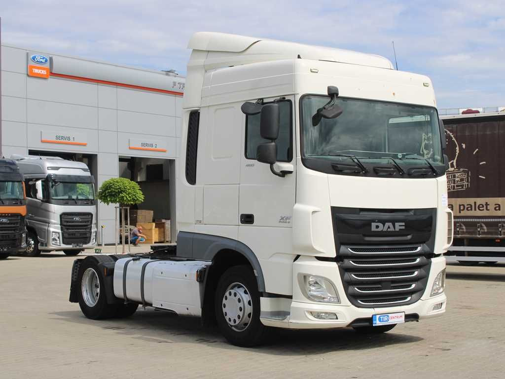 DAF XF 460 FT, EURO 6, SECONDARY AIR CONDITIONING - Tegljač: slika DAF XF 460 FT, EURO 6, SECONDARY AIR CONDITIONING - Tegljač DAF XF 460 FT, EURO 6, SECONDARY AIR CONDITIONING - Tegljač: slika DAF XF 460 FT, EURO 6, SECONDARY AIR CONDITIONING - Tegljač