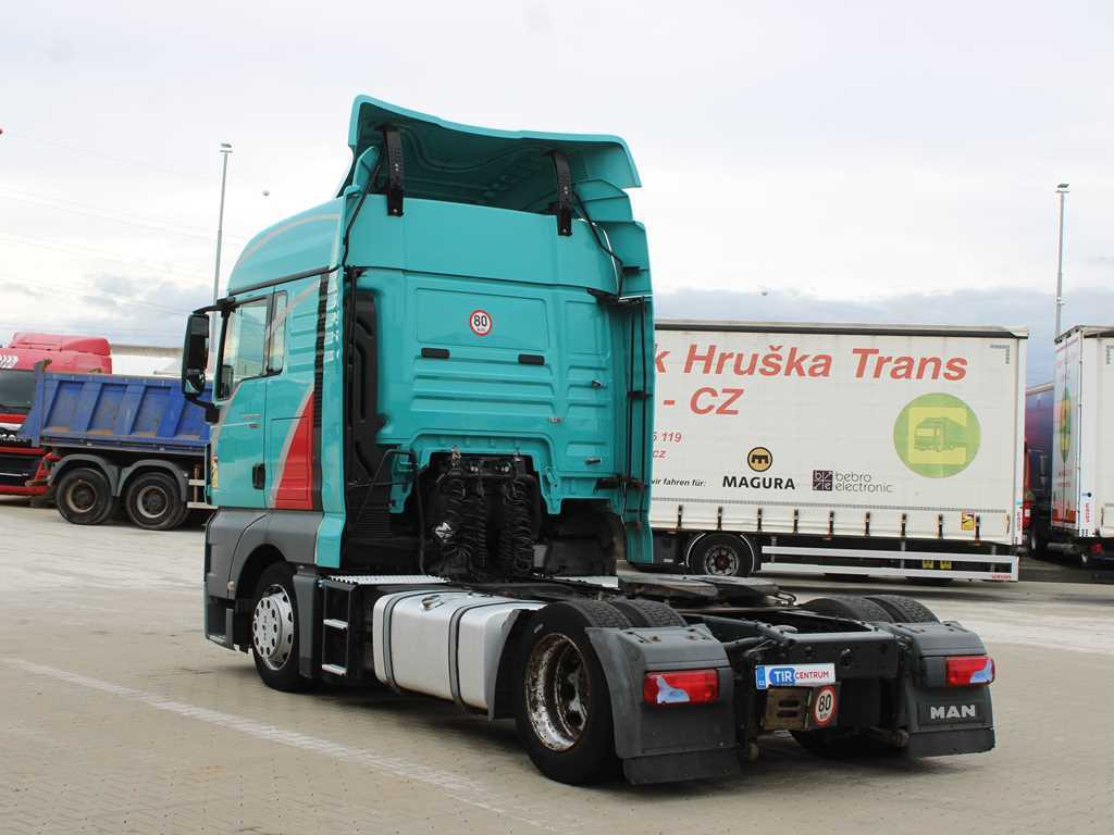 MAN TGX 18.400, EURO 6, LOW DECK - Tegljač: slika  MAN TGX 18.400, EURO 6, LOW DECK - Tegljač MAN TGX 18.400, EURO 6, LOW DECK - Tegljač: slika  MAN TGX 18.400, EURO 6, LOW DECK - Tegljač