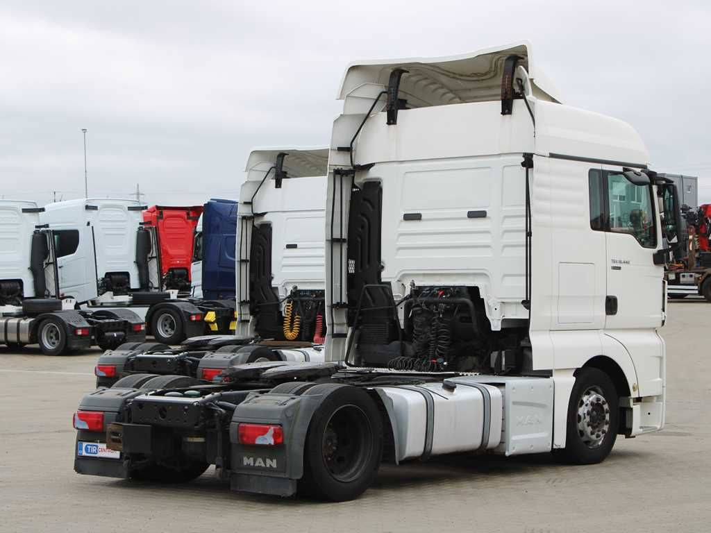 MAN TGX 18.440 4X2 LLS - U, LOWDECK, EURO 6 - Tegljač: slika MAN TGX 18.440 4X2 LLS - U, LOWDECK, EURO 6 - Tegljač MAN TGX 18.440 4X2 LLS - U, LOWDECK, EURO 6 - Tegljač: slika MAN TGX 18.440 4X2 LLS - U, LOWDECK, EURO 6 - Tegljač