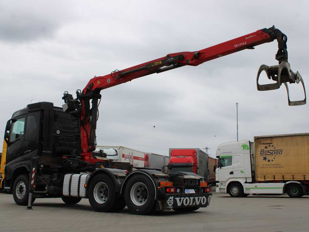 Volvo FH 540, 6X4, VEB+, PALFINGER EPSILON Q170Z96, PNEU 90% - Tegljač: slika Volvo FH 540, 6X4, VEB+, PALFINGER EPSILON Q170Z96, PNEU 90% - Tegljač Volvo FH 540, 6X4, VEB+, PALFINGER EPSILON Q170Z96, PNEU 90% - Tegljač: slika Volvo FH 540, 6X4, VEB+, PALFINGER EPSILON Q170Z96, PNEU 90% - Tegljač