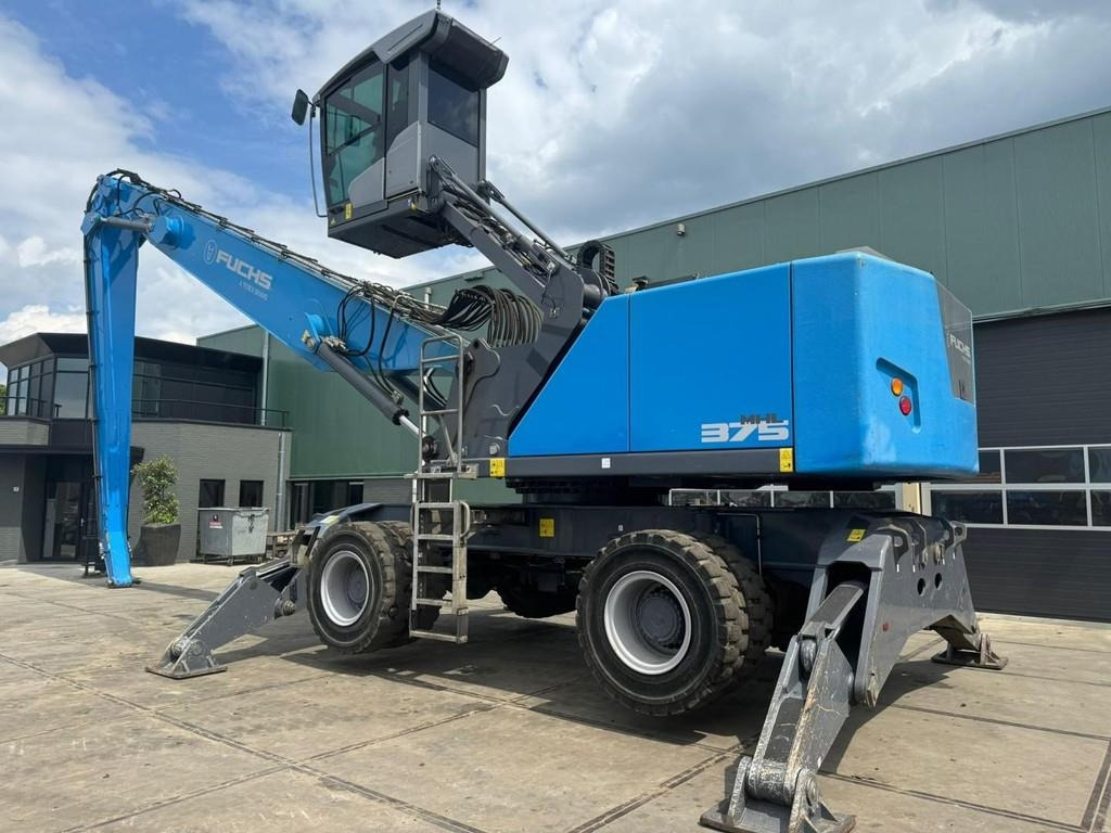 Fuchs MHL 375 S5 - Stroj za rukovanje otpadom: slika Fuchs MHL 375 S5 - Stroj za rukovanje otpadom Fuchs MHL 375 S5 - Stroj za rukovanje otpadom: slika Fuchs MHL 375 S5 - Stroj za rukovanje otpadom