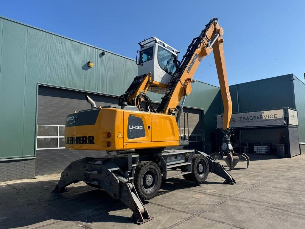 Liebherr LH 30 M - Stroj za rukovanje otpadom: slika Liebherr LH 30 M - Stroj za rukovanje otpadom Liebherr LH 30 M - Stroj za rukovanje otpadom: slika Liebherr LH 30 M - Stroj za rukovanje otpadom