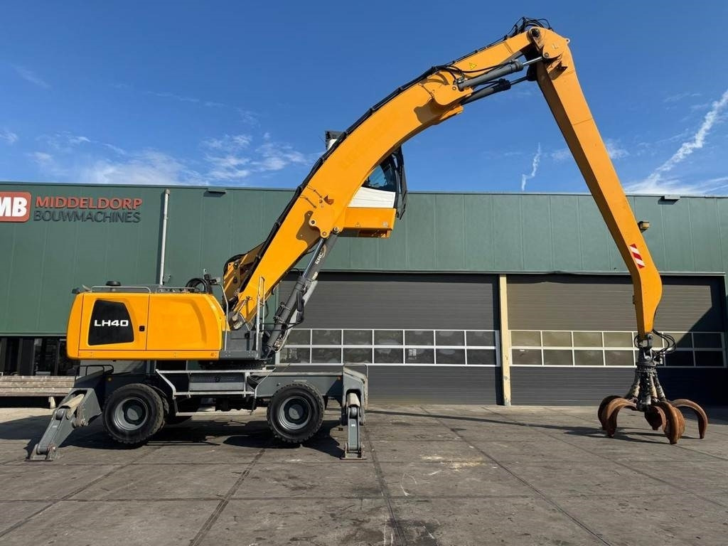 Liebherr LH 40 M - Stroj za rukovanje otpadom: slika Liebherr LH 40 M - Stroj za rukovanje otpadom Liebherr LH 40 M - Stroj za rukovanje otpadom: slika Liebherr LH 40 M - Stroj za rukovanje otpadom