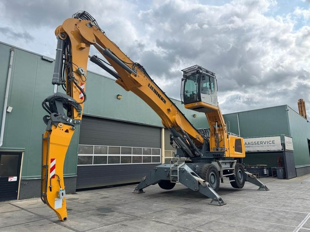 Liebherr LH 50 M - Stroj za rukovanje otpadom: slika Liebherr LH 50 M - Stroj za rukovanje otpadom Liebherr LH 50 M - Stroj za rukovanje otpadom: slika Liebherr LH 50 M - Stroj za rukovanje otpadom