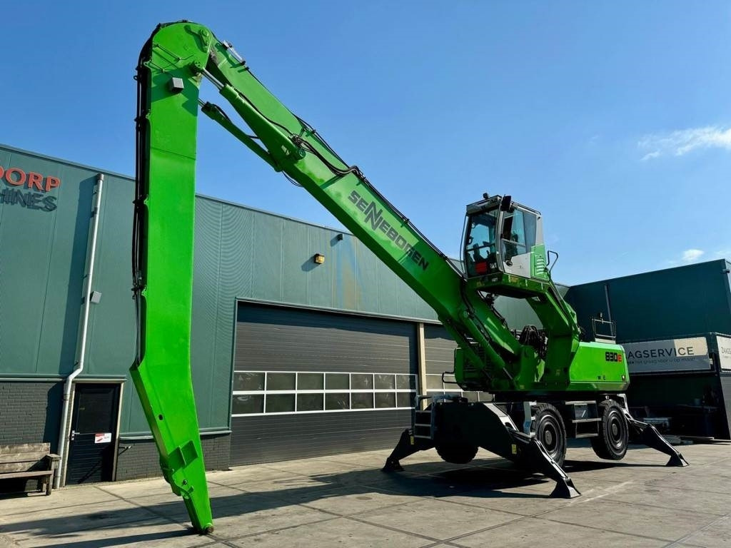 Sennebogen 830M E HD - Stroj za rukovanje otpadom: slika Sennebogen 830M E HD - Stroj za rukovanje otpadom Sennebogen 830M E HD - Stroj za rukovanje otpadom: slika Sennebogen 830M E HD - Stroj za rukovanje otpadom