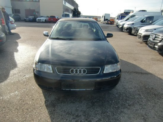 Audi A3 Limousine 1,9 TDI Ersatzteilträger - Limuzina: slika Audi A3 Limousine 1,9 TDI Ersatzteilträger - Limuzina Audi A3 Limousine 1,9 TDI Ersatzteilträger - Limuzina: slika Audi A3 Limousine 1,9 TDI Ersatzteilträger - Limuzina