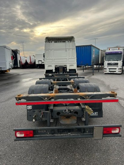 DAF XF 480 FAR BDF Euro 6 Liftachse, Retarder - Transporter kontejnera/ Kamion s izmjenjivim sanducima: slika DAF XF 480 FAR BDF Euro 6 Liftachse, Retarder - Transporter kontejnera/ Kamion s izmjenjivim sanducima DAF XF 480 FAR BDF Euro 6 Liftachse, Retarder - Transporter kontejnera/ Kamion s izmjenjivim sanducima: slika DAF XF 480 FAR BDF Euro 6 Liftachse, Retarder - Transporter kontejnera/ Kamion s izmjenjivim sanducima