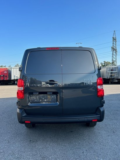 Fiat Scudo Maxi BlueDHi 120 6-Gang - Furgon: slika Fiat Scudo Maxi BlueDHi 120 6-Gang - Furgon Fiat Scudo Maxi BlueDHi 120 6-Gang - Furgon: slika Fiat Scudo Maxi BlueDHi 120 6-Gang - Furgon