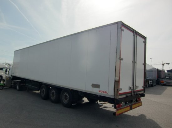 Kögel SV 24 Carrier Maxima1300 ,Doppelstock - Izotermna poluprikolica: slika Kögel SV 24 Carrier Maxima1300 ,Doppelstock - Izotermna poluprikolica Kögel SV 24 Carrier Maxima1300 ,Doppelstock - Izotermna poluprikolica: slika Kögel SV 24 Carrier Maxima1300 ,Doppelstock - Izotermna poluprikolica