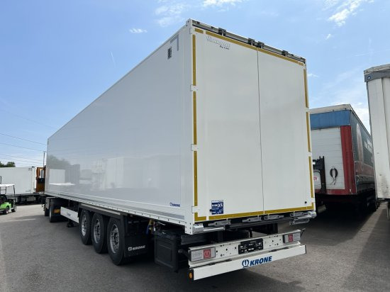 Krone SDK27 Dryliner Koffer Auflieger, Zurschienen, Mehrere Einheiten verfügbar - Poluprikolica sa zatvorenim sandukom: slika Krone SDK27 Dryliner Koffer Auflieger, Zurschienen, Mehrere Einheiten verfügbar - Poluprikolica sa zatvorenim sandukom Krone SDK27 Dryliner Koffer Auflieger, Zurschienen, Mehrere Einheiten verfügbar - Poluprikolica sa zatvorenim sandukom: slika Krone SDK27 Dryliner Koffer Auflieger, Zurschienen, Mehrere Einheiten verfügbar - Poluprikolica sa zatvorenim sandukom