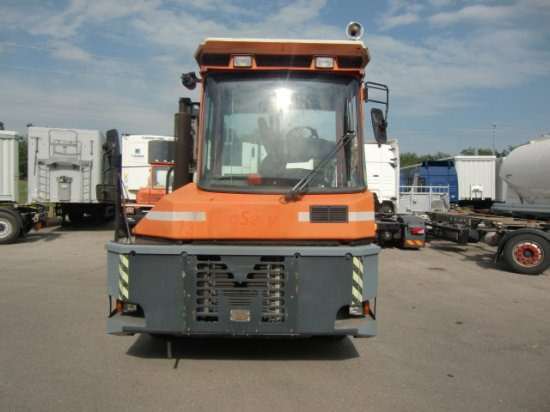 MAFI Hofschlepper MT32Z - Terminalni traktor: slika MAFI Hofschlepper MT32Z - Terminalni traktor MAFI Hofschlepper MT32Z - Terminalni traktor: slika MAFI Hofschlepper MT32Z - Terminalni traktor