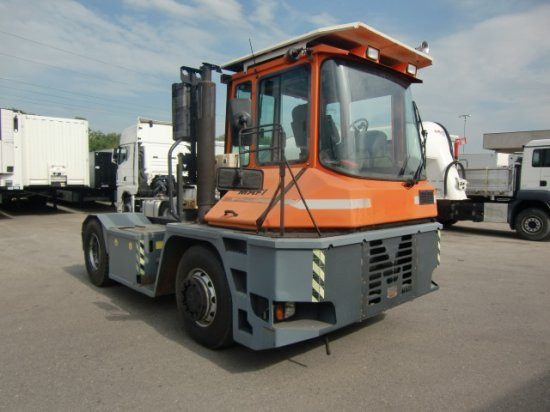 MAFI Hofschlepper MT32Z - Terminalni traktor: slika MAFI Hofschlepper MT32Z - Terminalni traktor MAFI Hofschlepper MT32Z - Terminalni traktor: slika MAFI Hofschlepper MT32Z - Terminalni traktor