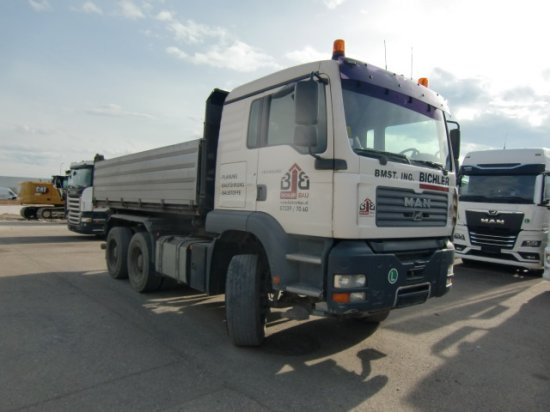 MAN TGA 26.360 6x4 Kipper, Manuel, E3 Schwarzmüller 3-Seitenkipper - Kiper: slika MAN TGA 26.360 6x4 Kipper, Manuel, E3 Schwarzmüller 3-Seitenkipper - Kiper MAN TGA 26.360 6x4 Kipper, Manuel, E3 Schwarzmüller 3-Seitenkipper - Kiper: slika MAN TGA 26.360 6x4 Kipper, Manuel, E3 Schwarzmüller 3-Seitenkipper - Kiper