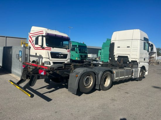 MAN TGX 26.440 BDF, XXL, Retarder, Automatik, E6, Liftachse, Motorschaden, Kurbelwellenschaden - Transporter kontejnera/ Kamion s izmjenjivim sanducima: slika MAN TGX 26.440 BDF, XXL, Retarder, Automatik, E6, Liftachse, Motorschaden, Kurbelwellenschaden - Transporter kontejnera/ Kamion s izmjenjivim sanducima MAN TGX 26.440 BDF, XXL, Retarder, Automatik, E6, Liftachse, Motorschaden, Kurbelwellenschaden - Transporter kontejnera/ Kamion s izmjenjivim sanducima: slika MAN TGX 26.440 BDF, XXL, Retarder, Automatik, E6, Liftachse, Motorschaden, Kurbelwellenschaden - Transporter kontejnera/ Kamion s izmjenjivim sanducima