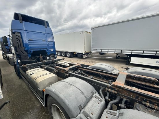MAN TGX 26.440 XLX 6x2 Liftachse, Euro 6, Motorschaden - Transporter kontejnera/ Kamion s izmjenjivim sanducima: slika MAN TGX 26.440 XLX 6x2 Liftachse, Euro 6, Motorschaden - Transporter kontejnera/ Kamion s izmjenjivim sanducima MAN TGX 26.440 XLX 6x2 Liftachse, Euro 6, Motorschaden - Transporter kontejnera/ Kamion s izmjenjivim sanducima: slika MAN TGX 26.440 XLX 6x2 Liftachse, Euro 6, Motorschaden - Transporter kontejnera/ Kamion s izmjenjivim sanducima