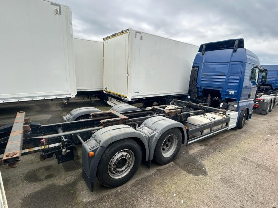 MAN TGX 26.440 XLX 6x2 Liftachse, Euro 6, Motorschaden - Transporter kontejnera/ Kamion s izmjenjivim sanducima: slika MAN TGX 26.440 XLX 6x2 Liftachse, Euro 6, Motorschaden - Transporter kontejnera/ Kamion s izmjenjivim sanducima MAN TGX 26.440 XLX 6x2 Liftachse, Euro 6, Motorschaden - Transporter kontejnera/ Kamion s izmjenjivim sanducima: slika MAN TGX 26.440 XLX 6x2 Liftachse, Euro 6, Motorschaden - Transporter kontejnera/ Kamion s izmjenjivim sanducima