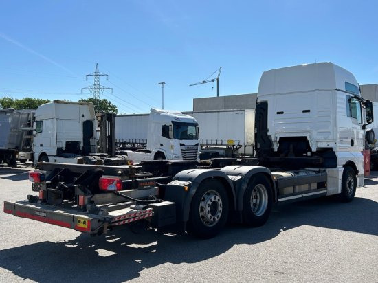 MAN TGX 26.470 XXL, 6x2, Liftachse, EURO6, Intarder, - Transporter kontejnera/ Kamion s izmjenjivim sanducima: slika MAN TGX 26.470 XXL, 6x2, Liftachse, EURO6, Intarder, - Transporter kontejnera/ Kamion s izmjenjivim sanducima MAN TGX 26.470 XXL, 6x2, Liftachse, EURO6, Intarder, - Transporter kontejnera/ Kamion s izmjenjivim sanducima: slika MAN TGX 26.470 XXL, 6x2, Liftachse, EURO6, Intarder, - Transporter kontejnera/ Kamion s izmjenjivim sanducima