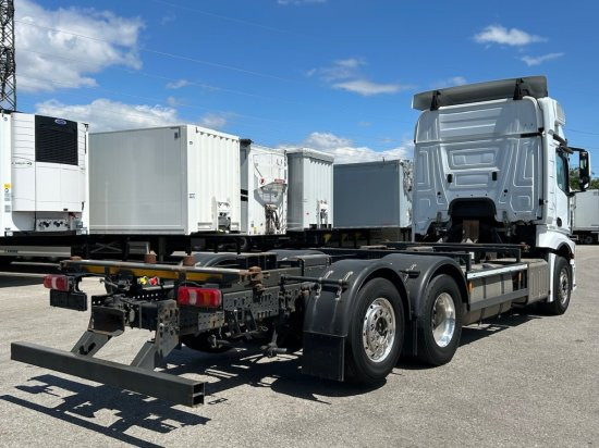 Mercedes-Benz Actros 2545 6x2 BDF E6, Retarder, Alufelgen - Transporter kontejnera/ Kamion s izmjenjivim sanducima: slika Mercedes-Benz Actros 2545 6x2 BDF E6, Retarder, Alufelgen - Transporter kontejnera/ Kamion s izmjenjivim sanducima Mercedes-Benz Actros 2545 6x2 BDF E6, Retarder, Alufelgen - Transporter kontejnera/ Kamion s izmjenjivim sanducima: slika Mercedes-Benz Actros 2545 6x2 BDF E6, Retarder, Alufelgen - Transporter kontejnera/ Kamion s izmjenjivim sanducima