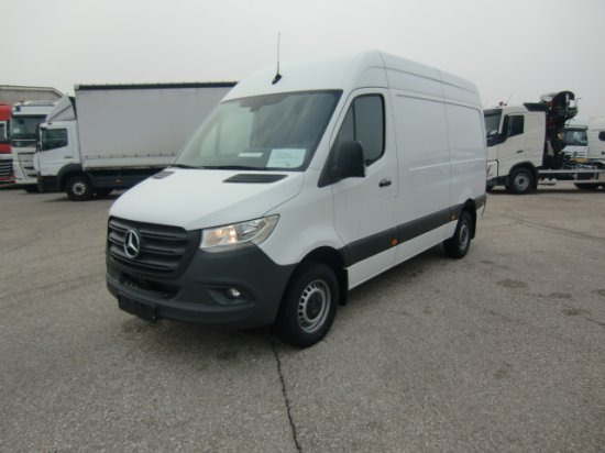 Mercedes-Benz Sprinter 319 CDI Standard, el.Schiebetür - Furgon: slika Mercedes-Benz Sprinter 319 CDI Standard, el.Schiebetür - Furgon Mercedes-Benz Sprinter 319 CDI Standard, el.Schiebetür - Furgon: slika Mercedes-Benz Sprinter 319 CDI Standard, el.Schiebetür - Furgon