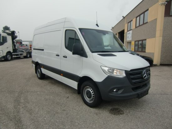 Mercedes-Benz Sprinter 319 CDI Standard, el.Schiebetür ,Exportpreis ohne Nova - Furgon: slika Mercedes-Benz Sprinter 319 CDI Standard, el.Schiebetür ,Exportpreis ohne Nova - Furgon Mercedes-Benz Sprinter 319 CDI Standard, el.Schiebetür ,Exportpreis ohne Nova - Furgon: slika Mercedes-Benz Sprinter 319 CDI Standard, el.Schiebetür ,Exportpreis ohne Nova - Furgon