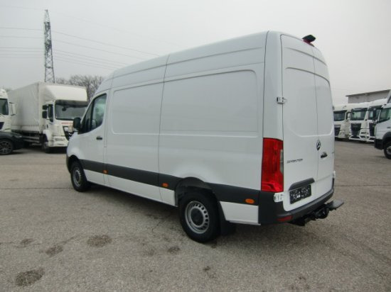 Mercedes-Benz Sprinter 319 CDI Standard, el.Schiebetür ,Exportpreis ohne Nova - Furgon: slika Mercedes-Benz Sprinter 319 CDI Standard, el.Schiebetür ,Exportpreis ohne Nova - Furgon Mercedes-Benz Sprinter 319 CDI Standard, el.Schiebetür ,Exportpreis ohne Nova - Furgon: slika Mercedes-Benz Sprinter 319 CDI Standard, el.Schiebetür ,Exportpreis ohne Nova - Furgon
