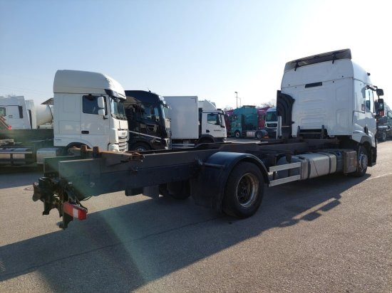Renault T430 BDF-Wechselfahrgestell, 4x2 LL, EURO6, VEB+ - Transporter kontejnera/ Kamion s izmjenjivim sanducima: slika Renault T430 BDF-Wechselfahrgestell, 4x2 LL, EURO6, VEB+ - Transporter kontejnera/ Kamion s izmjenjivim sanducima Renault T430 BDF-Wechselfahrgestell, 4x2 LL, EURO6, VEB+ - Transporter kontejnera/ Kamion s izmjenjivim sanducima: slika Renault T430 BDF-Wechselfahrgestell, 4x2 LL, EURO6, VEB+ - Transporter kontejnera/ Kamion s izmjenjivim sanducima