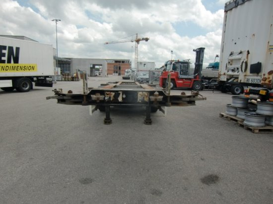 Schmitz Containerchassi 3-achsig SCF 24G45 Slider - Transporter kontejnera/ Poluprikolica s izmjenjivim sanducima: slika Schmitz Containerchassi 3-achsig SCF 24G45 Slider - Transporter kontejnera/ Poluprikolica s izmjenjivim sanducima Schmitz Containerchassi 3-achsig SCF 24G45 Slider - Transporter kontejnera/ Poluprikolica s izmjenjivim sanducima: slika Schmitz Containerchassi 3-achsig SCF 24G45 Slider - Transporter kontejnera/ Poluprikolica s izmjenjivim sanducima