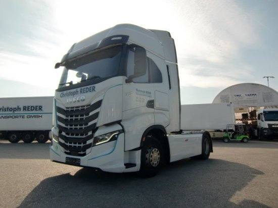 Iveco S-Way 510 Automatik, Standklima AS440ST/FP, Retarder, Voll Luft - Tegljač: slika Iveco S-Way 510 Automatik, Standklima AS440ST/FP, Retarder, Voll Luft - Tegljač Iveco S-Way 510 Automatik, Standklima AS440ST/FP, Retarder, Voll Luft - Tegljač: slika Iveco S-Way 510 Automatik, Standklima AS440ST/FP, Retarder, Voll Luft - Tegljač
