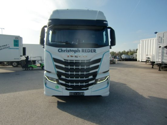 Iveco S-Way 510 Automatik, Standklima AS440ST/FP, Retarder, Voll Luft - Tegljač: slika Iveco S-Way 510 Automatik, Standklima AS440ST/FP, Retarder, Voll Luft - Tegljač Iveco S-Way 510 Automatik, Standklima AS440ST/FP, Retarder, Voll Luft - Tegljač: slika Iveco S-Way 510 Automatik, Standklima AS440ST/FP, Retarder, Voll Luft - Tegljač