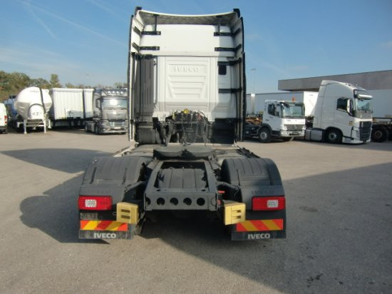 Iveco S-Way 510 Automatik, Standklima AS440ST/FP, Retarder, Voll Luft - Tegljač: slika Iveco S-Way 510 Automatik, Standklima AS440ST/FP, Retarder, Voll Luft - Tegljač Iveco S-Way 510 Automatik, Standklima AS440ST/FP, Retarder, Voll Luft - Tegljač: slika Iveco S-Way 510 Automatik, Standklima AS440ST/FP, Retarder, Voll Luft - Tegljač