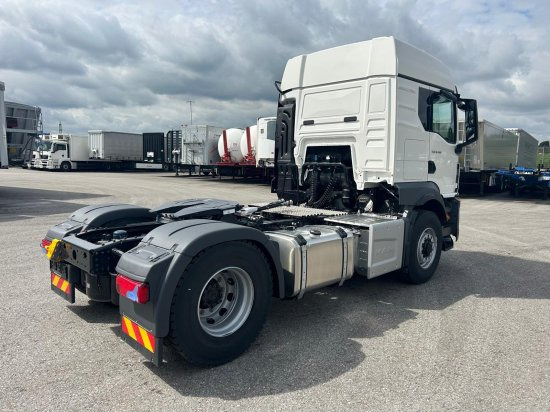 MAN TGS 18.520 4x4 Hydro Pritarder Kipphydraulik - Tegljač: slika MAN TGS 18.520 4x4 Hydro Pritarder Kipphydraulik - Tegljač MAN TGS 18.520 4x4 Hydro Pritarder Kipphydraulik - Tegljač: slika MAN TGS 18.520 4x4 Hydro Pritarder Kipphydraulik - Tegljač